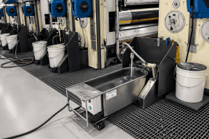 Heating bucket, periodic cleaning, inline